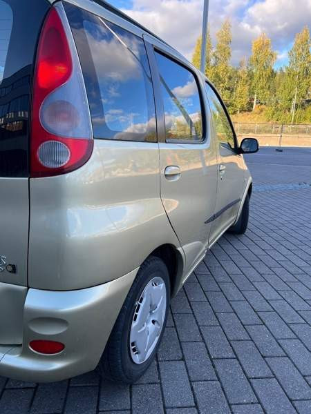 Toyota Yaris Verso Glebychevo - valokuva 6