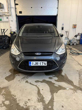 Ford S-MAX Jyväskylä - valokuva 2