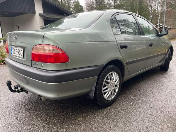 Toyota Avensis Nakkila - изображение 6