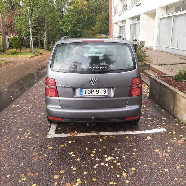 Volkswagen Touran Espoo - valokuva 6