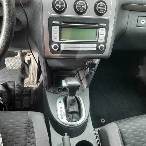 Volkswagen Touran Espoo - valokuva 2