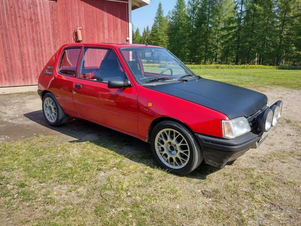 Peugeot 205 Sotkamo - изображение 1