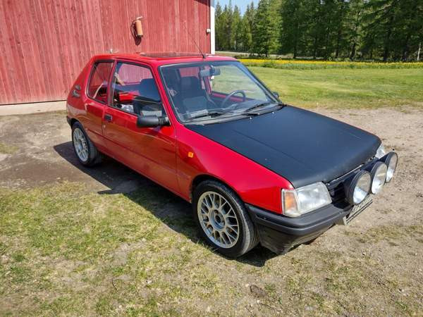 Peugeot 205 Sotkamo - изображение 3