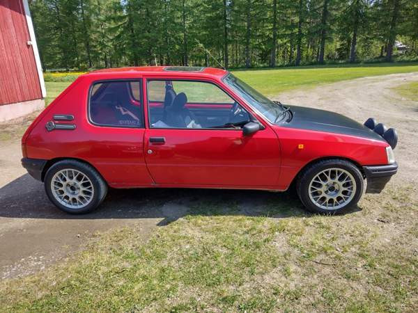 Peugeot 205 Sotkamo - изображение 7