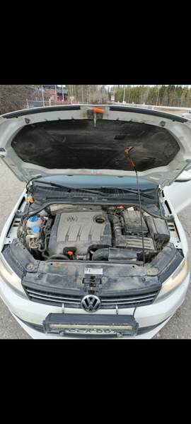 Volkswagen Jetta Коккола - изображение 5
