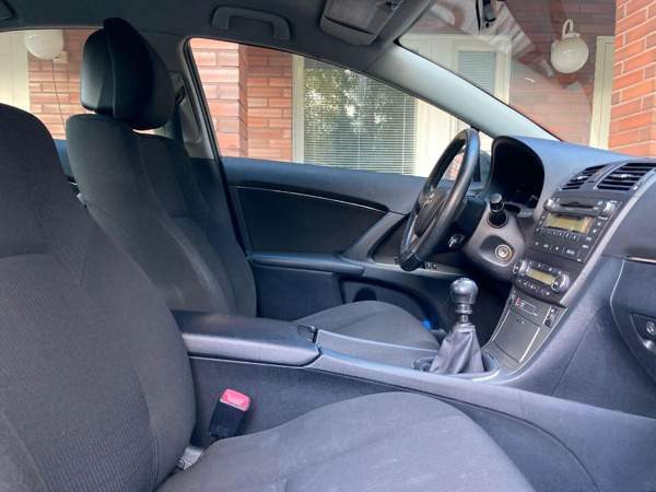 Toyota Avensis Tampere - photo 7