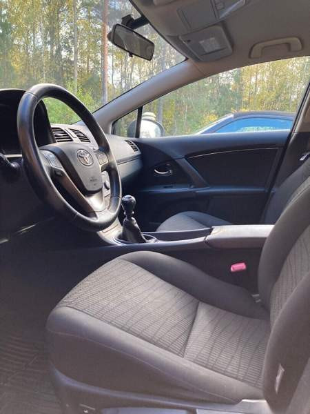 Toyota Avensis Tampere - photo 6