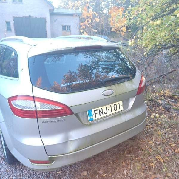 Ford Mondeo Nauvo – foto 3