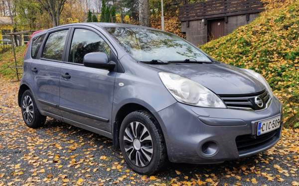 Nissan Note Jyväskylä - valokuva 1