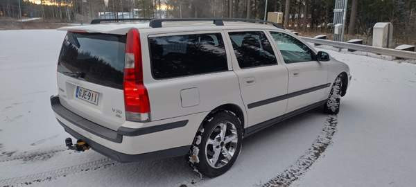 Volvo V70 Keuruu - valokuva 5