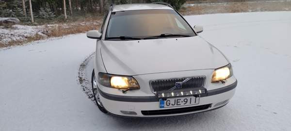 Volvo V70 Keuruu - valokuva 2