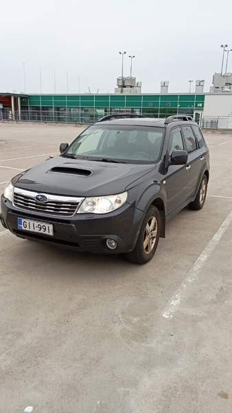 Subaru Forester Helsinki - valokuva 3