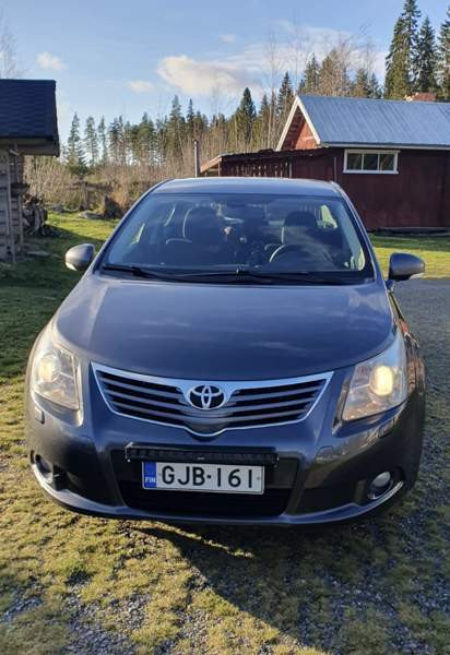 Toyota Avensis Zaporiz'ka Oblast' - valokuva 2