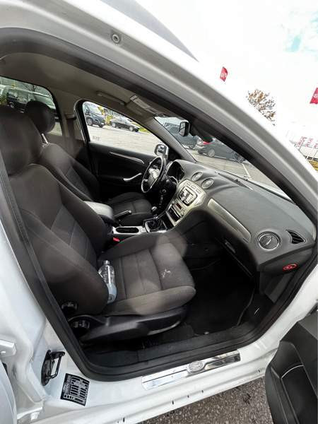 Ford Mondeo Turtkul - valokuva 7