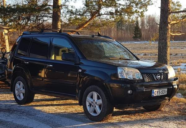 Nissan X-Trail Oulu - valokuva 7