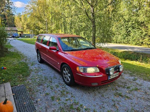 Volvo V70 Sarov - valokuva 7