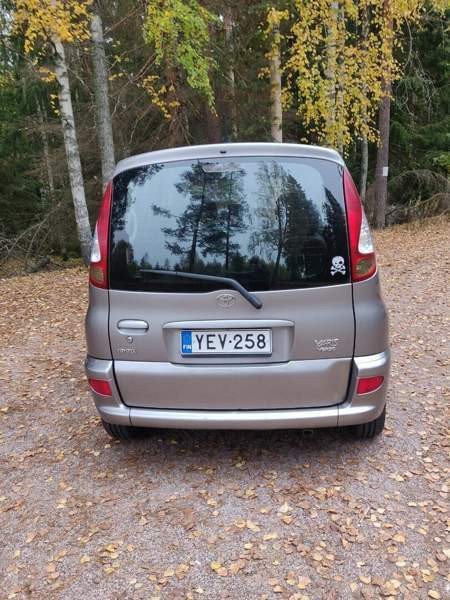 Toyota Yaris Verso Porvoo - valokuva 8