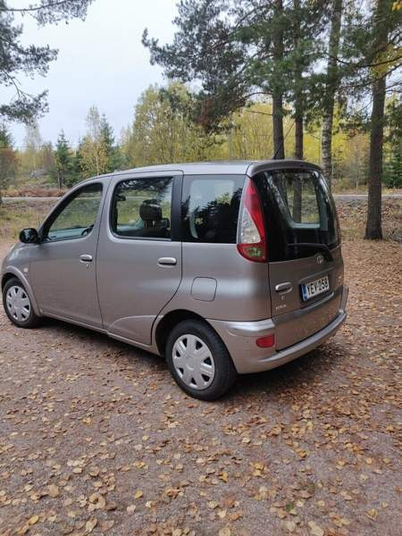 Toyota Yaris Verso Porvoo - valokuva 3