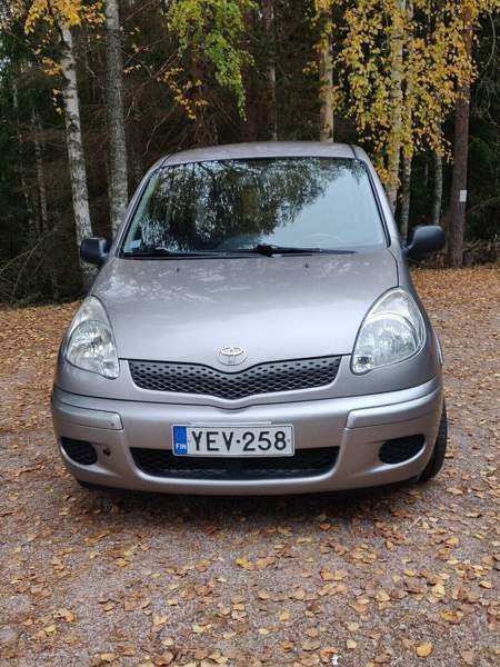 Toyota Yaris Verso Porvoo - valokuva 7