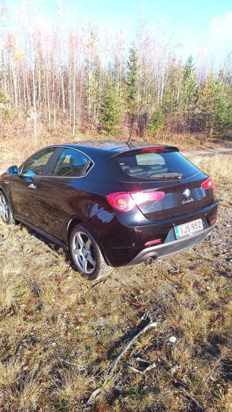 Alfa Romeo Giulietta Йоэнсуу - изображение 7