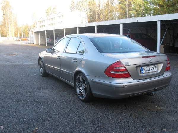 Mercedes-Benz 220 Tampere - valokuva 4