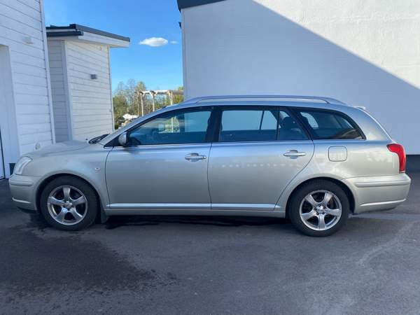 Toyota Avensis Zaporiz'ka Oblast' – foto 3