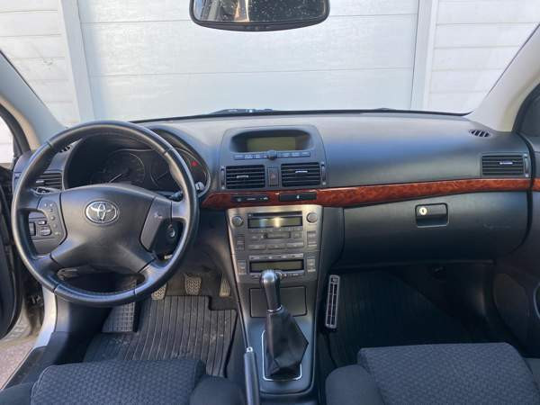 Toyota Avensis Zaporiz'ka Oblast' – foto 7