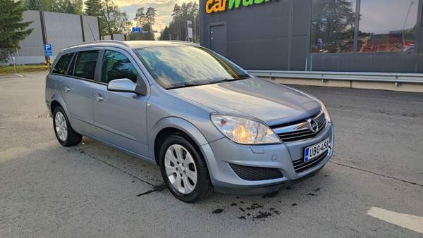 Opel Astra Haemeenlinna - photo 1