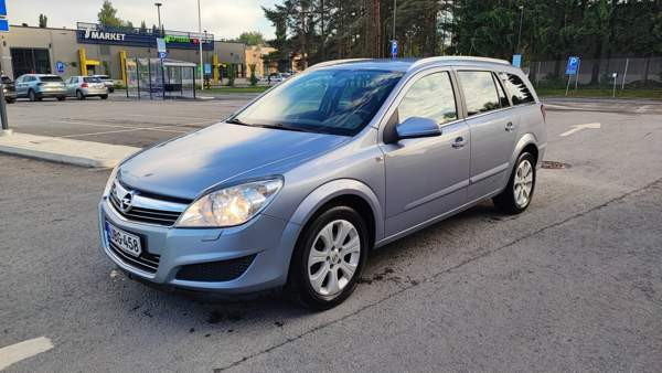 Opel Astra Haemeenlinna - photo 4