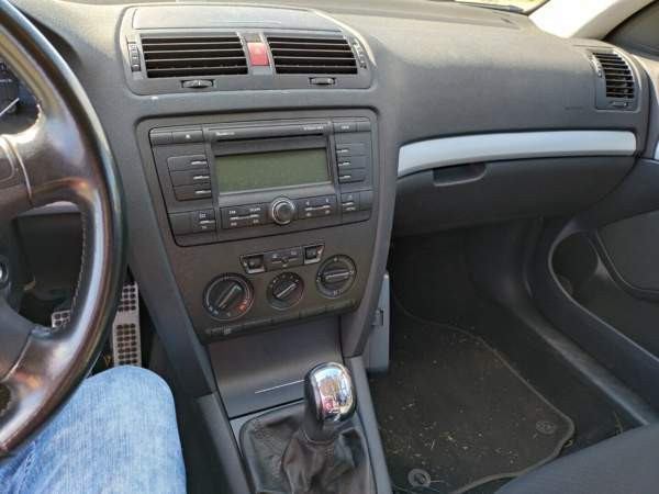 Skoda Octavia Macau - valokuva 8