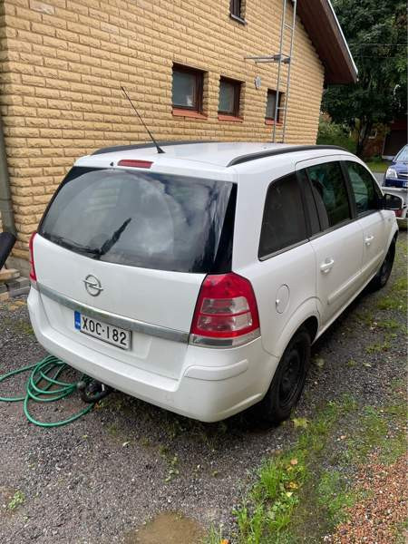 Opel Zafira Вааса - изображение 3