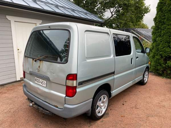 Toyota Hiace Хамина - изображение 3