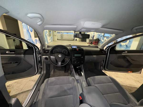 Volkswagen Jetta Эспоо - изображение 8