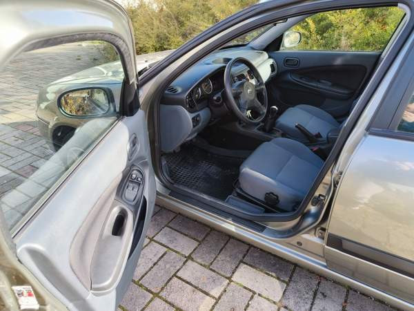 Nissan Almera Orimattila - valokuva 7