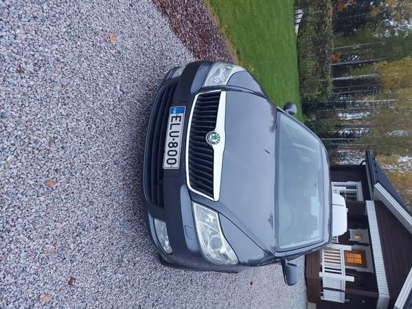 Skoda Octavia Luga – foto 4