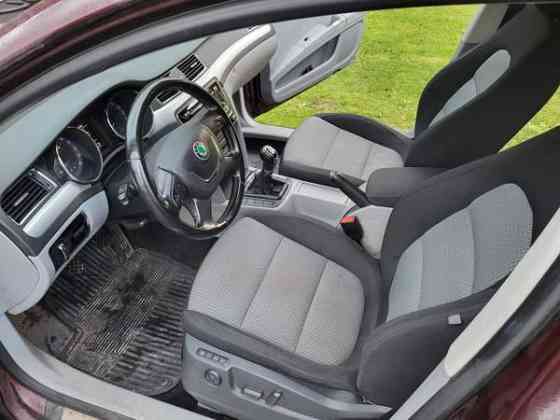 Skoda Superb Raahe