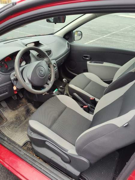 Renault Clio Äänekoski - valokuva 6