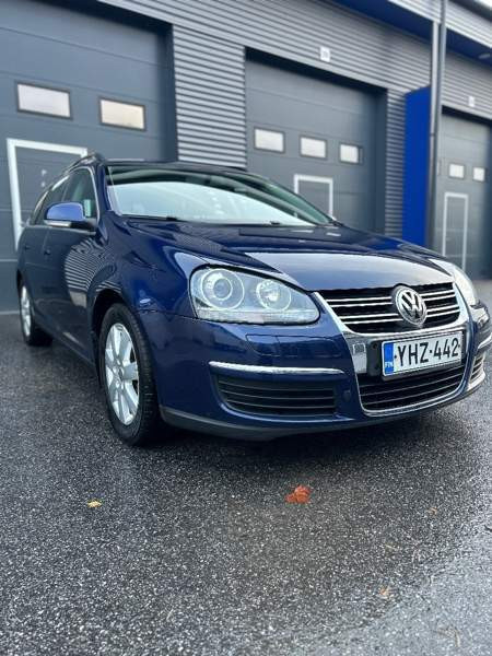 Volkswagen Golf Turtkul - valokuva 4