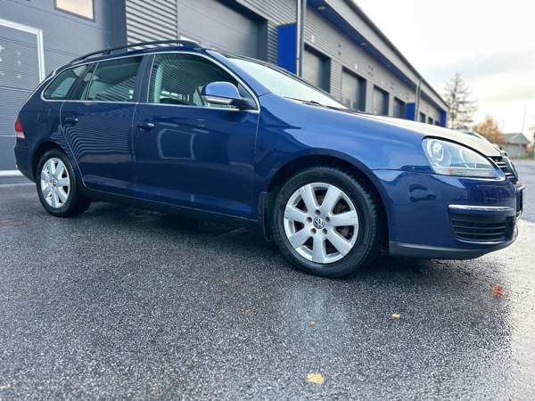 Volkswagen Golf Turtkul - valokuva 3