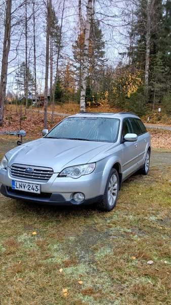 Subaru Legacy Kitee - valokuva 1