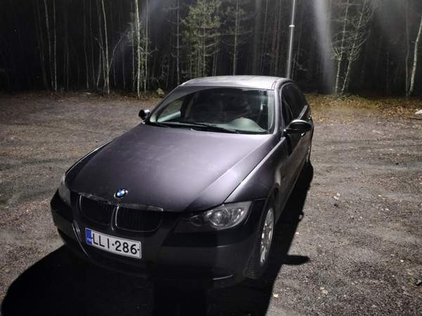 BMW 320 Hyvinge - photo 1