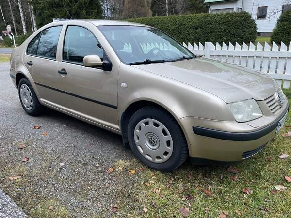 Volkswagen Bora Luga – foto 1