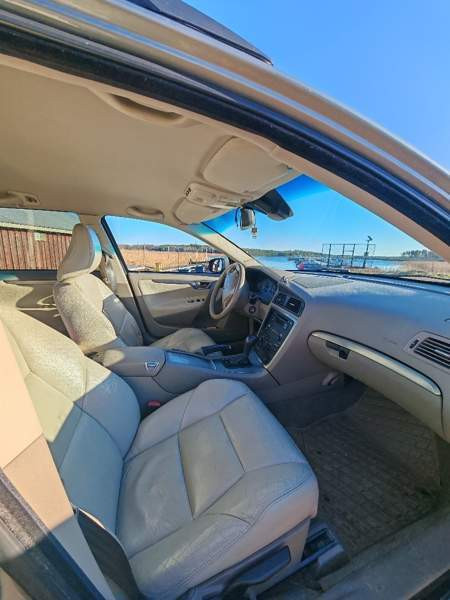 Volvo V70 Chukotskiy Avtonomnyy Okrug - valokuva 6