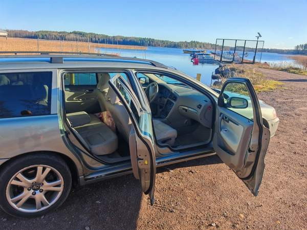 Volvo V70 Chukotskiy Avtonomnyy Okrug - valokuva 5