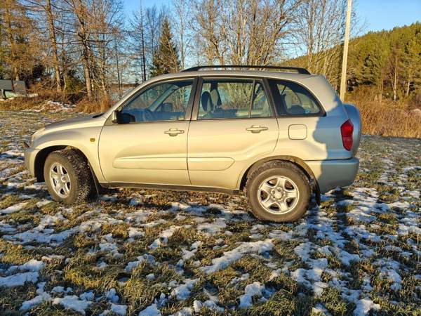 Toyota RAV4 Kemijärvi - изображение 4