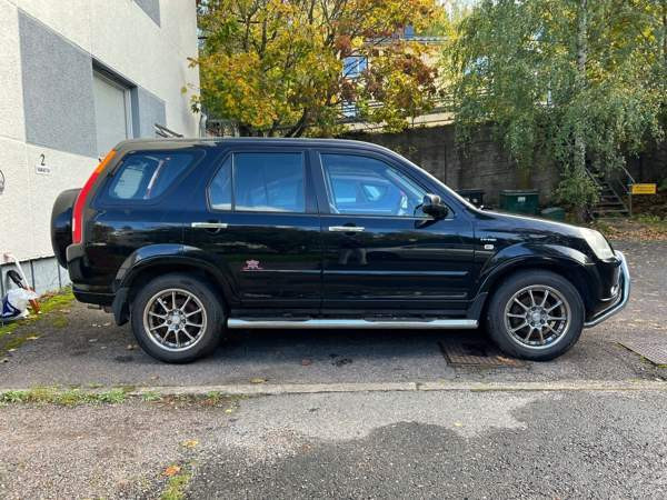 Honda CR-V Lohja - valokuva 3