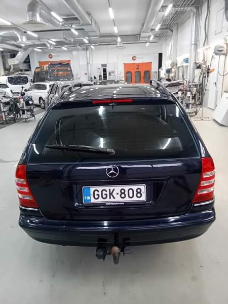 Mercedes-Benz 180 Куопио - изображение 5