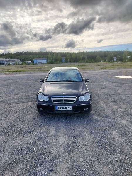 Mercedes-Benz C Yloejaervi - изображение 1
