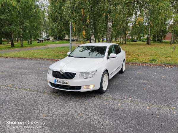 Skoda Superb Миккели - изображение 1