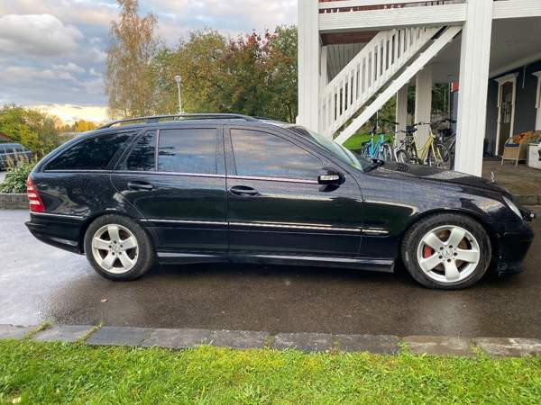 Mercedes-Benz C Toholampi - изображение 6